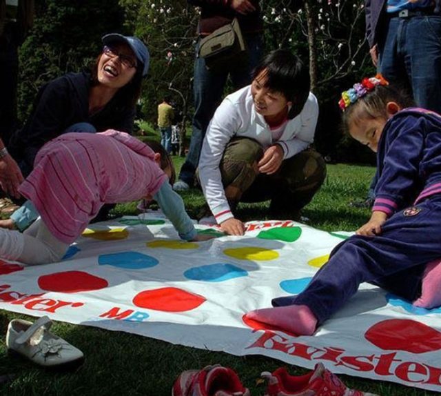 Twister Body Movement Game in Pakistan