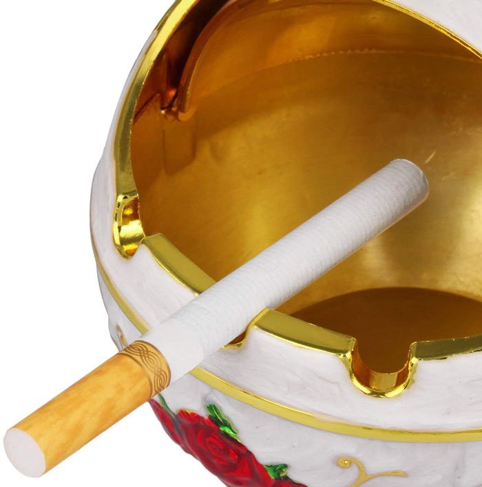 SPK Vintage Windproof Ashtray with Lids Zinc Alloy Cigarettes Ashtray Ash Holder for Outdoor and Indoor (Red Rose White)