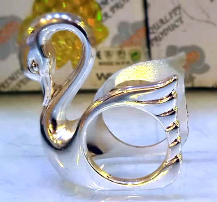 Plated Napkin Rings Swan