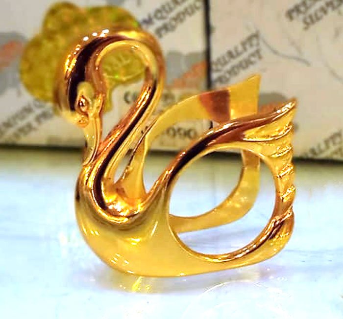 Plated Napkin Rings Swan