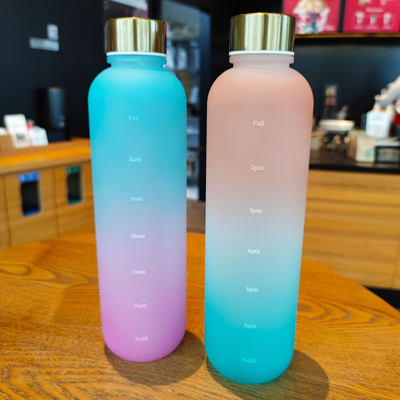 Sport Water Bottle Rainbow Plastic Frosted Non-toxic Time Drinking Bottles for Fitness Yoga Outdoor Portable Drinkware