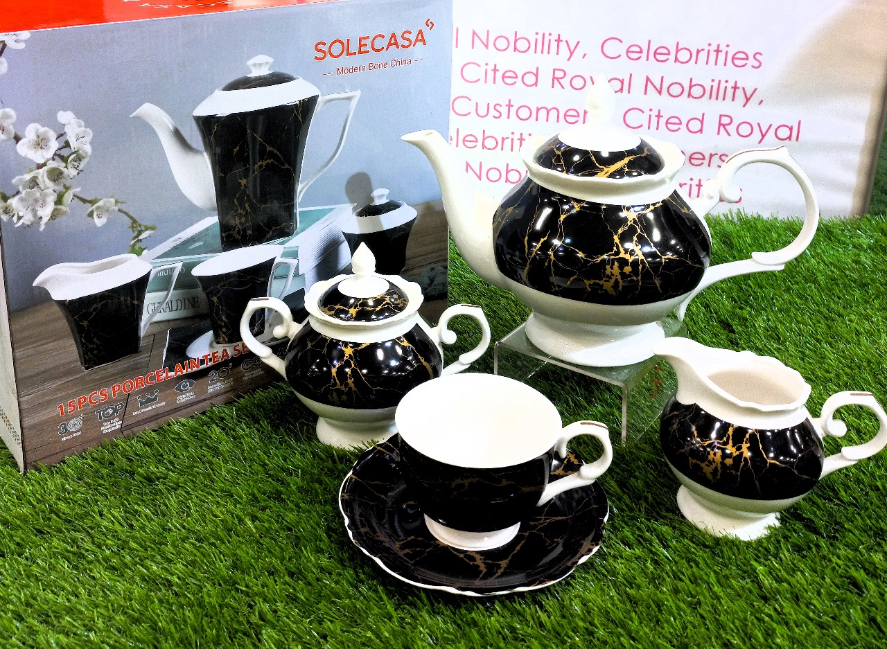 Solecasa Bold Black Marble Pattern Vintage Tea Set