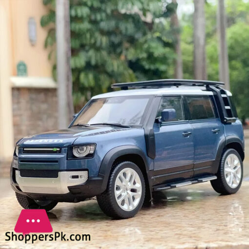 1:18 Land Rover Defender Alloy Car Model for Kids Simulation Sound and Light Collection Decoration Gift