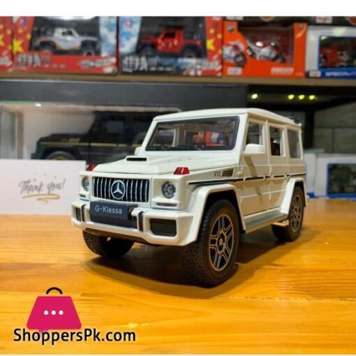 124 Mercedes Benz G63 Alloy diecast model car lights sound