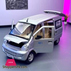 124 WULING Rongguang Van Alloy Car Model Diecast Metal Toy Vehicles Model Sound and Light Simulation Collection