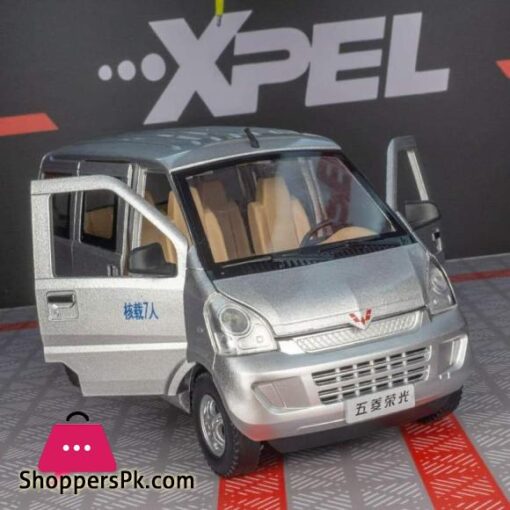 124 WULING Rongguang Van Alloy Car Model Diecast Metal Toy Vehicles Model Sound and Light Simulation Collection