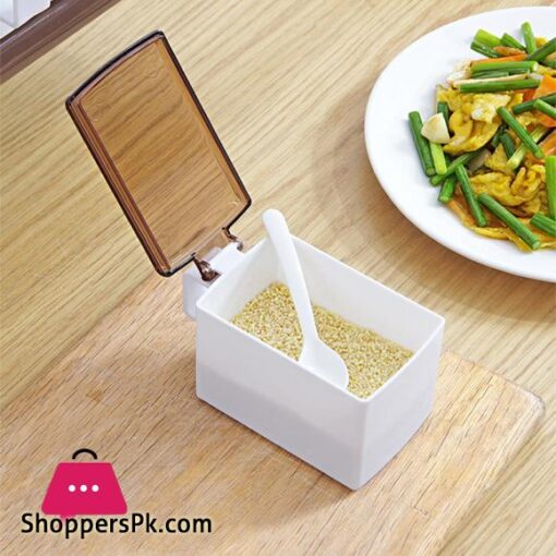 4 Grids Food Seasoning Box Container Kitchen Tools Wall Mounted Spice Boxes Salts Can Storage Bottle Seasoning Jar With Spoons