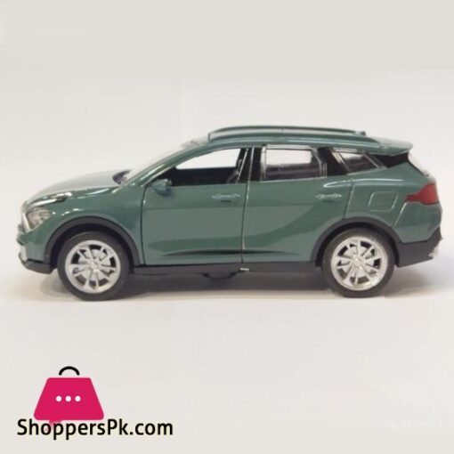 KIA Motor Car SPORTAGE Mini Diecast 136 Scale Miniature Display Toy With Lights and Sound Car Size 4 inches Green