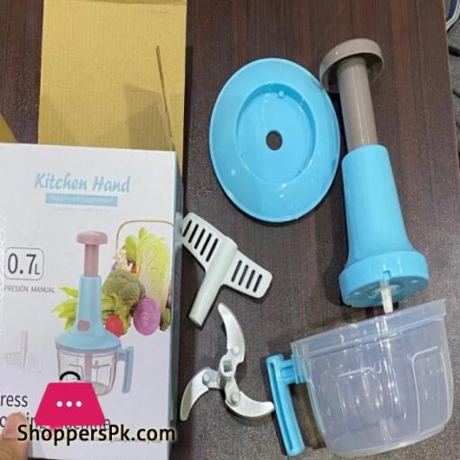 Manual Food Chopper 07L Speedy Chopper with 3 Curved Stainless Steel Blades Handheld Vegetable Chopper Mincer Mixer to Chop Fruits Vegetables Ginger Herbs Garlics