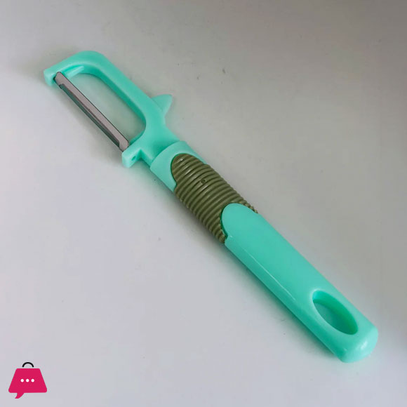 Peeler with Folding Knife