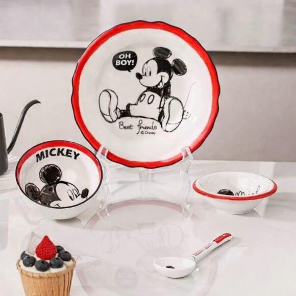 Disney Mickey & Friends Ceramic Meal Set of 4