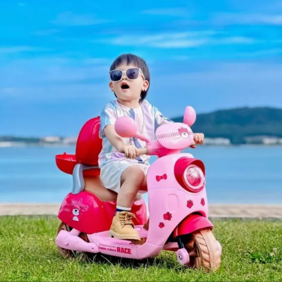 Electric Toy Motorcycle with Music