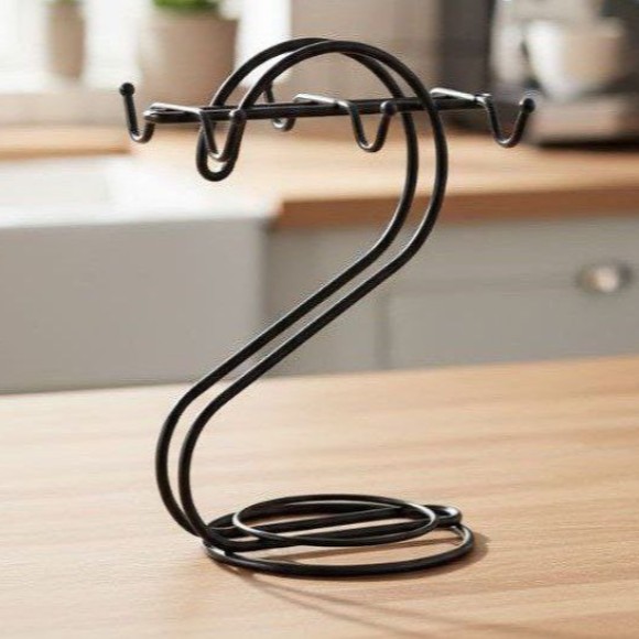 S-Shaped Cup Saucer Stand
