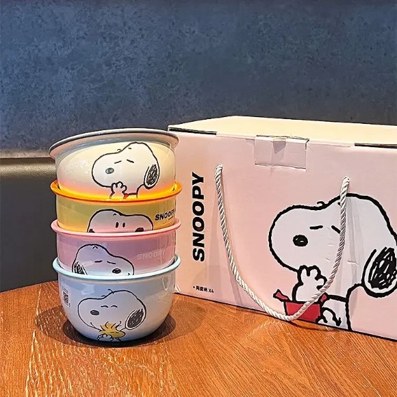 Snoopy Anime Movie Character Ceramic High-Resistant Bowl Pack of 4