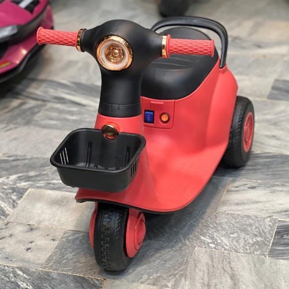 Vespa Rechargeable Electric Scooter for Kids 2-6 years