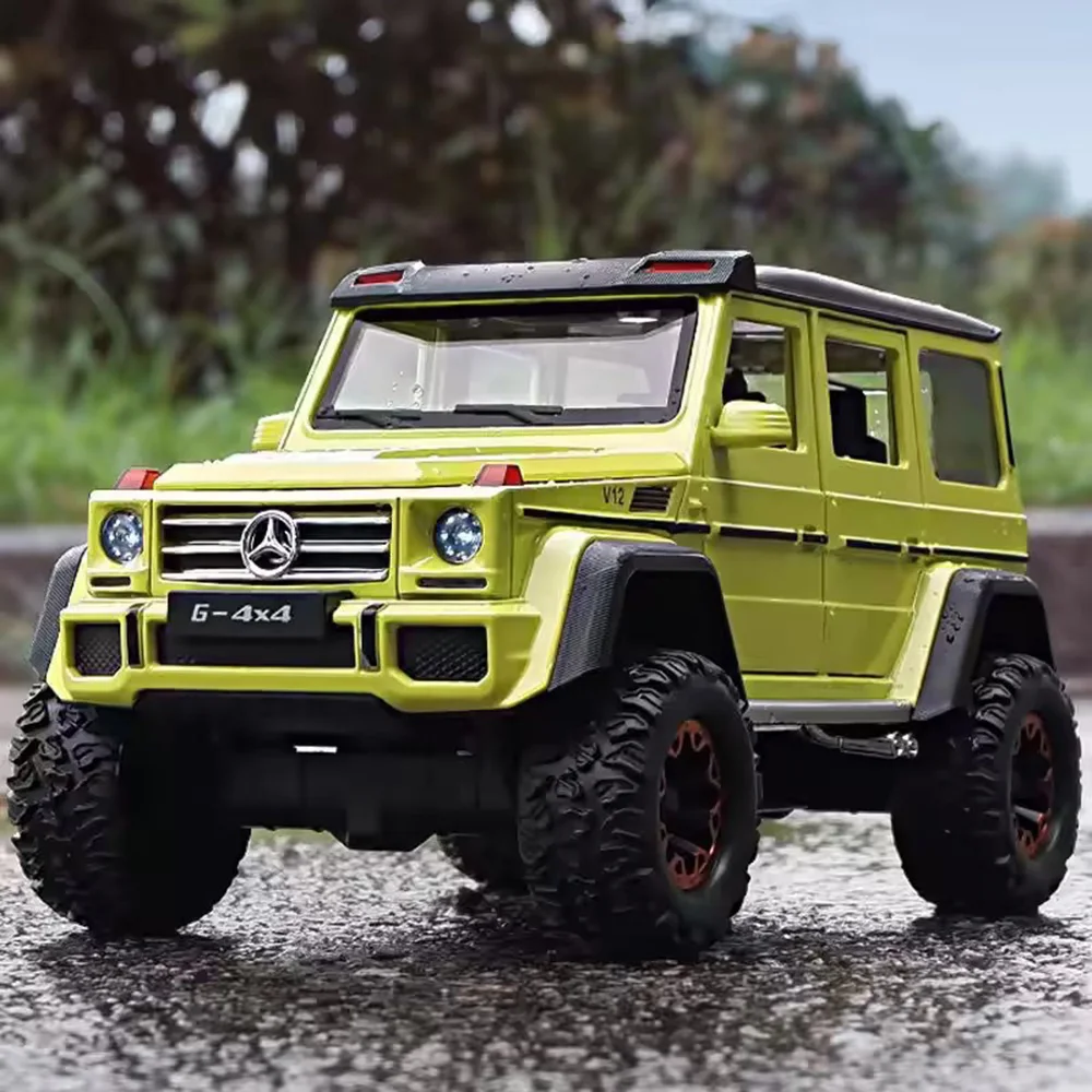 1:24 G500 4x4 Alloy Diecast Toys Cars Model Wheel Pull Back Doors Opened Off-road Vehicle for Kids Gifts