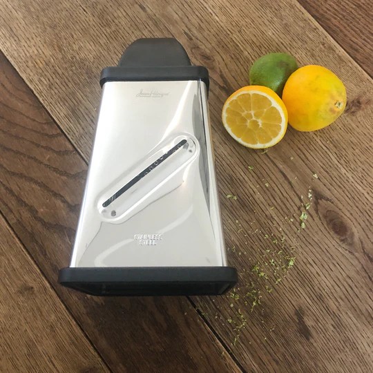 cook-style-stainless-steel-four-sided-grater-non-slip