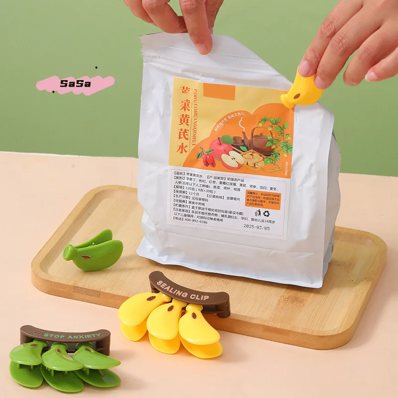 Multifunctional Plastic Banana Shaped Magnetic Sealing Clip Hand Press Fresh-Keeping Moisture-Proof Food Bag Clip