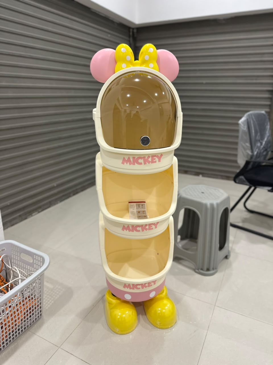 disney-mickey-mouse-multipurpose-standing-storage-organizer-cabinet