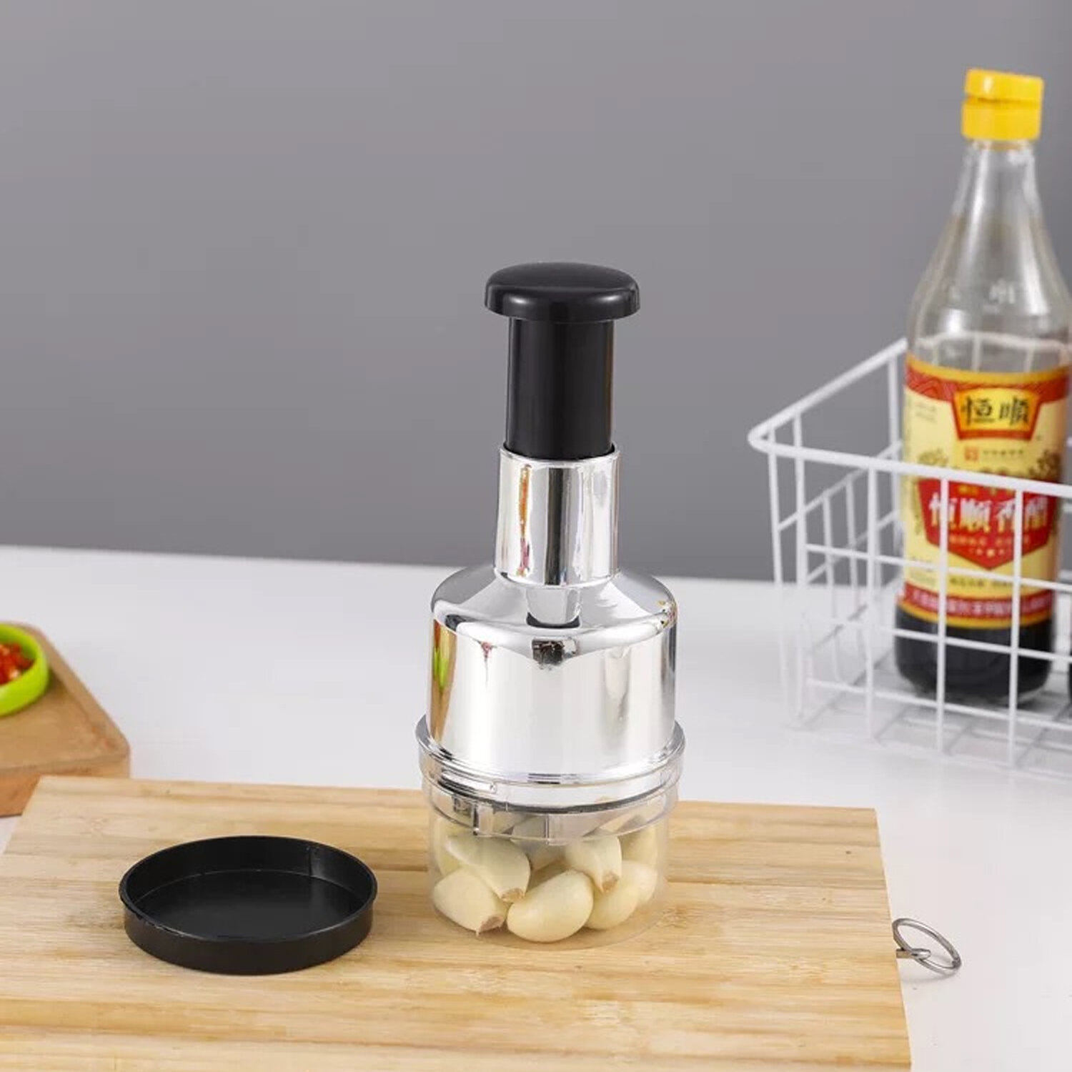 Manual Garlic Chopper Garlic Crusher Pressing Handheld Food Chopper Slicer Vegetable Cooking Crusher