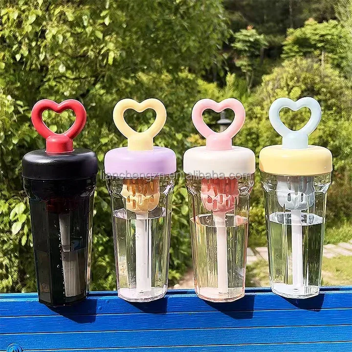 600ml Wholesale Promotional Portable Summer Students Plastic Mineral Water Bottle with Straw for Hiking Sports