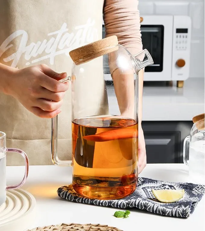 Pyrex Glass Water Filter Pitcher Glass Cold Water Jug Glassware with Cork Lid