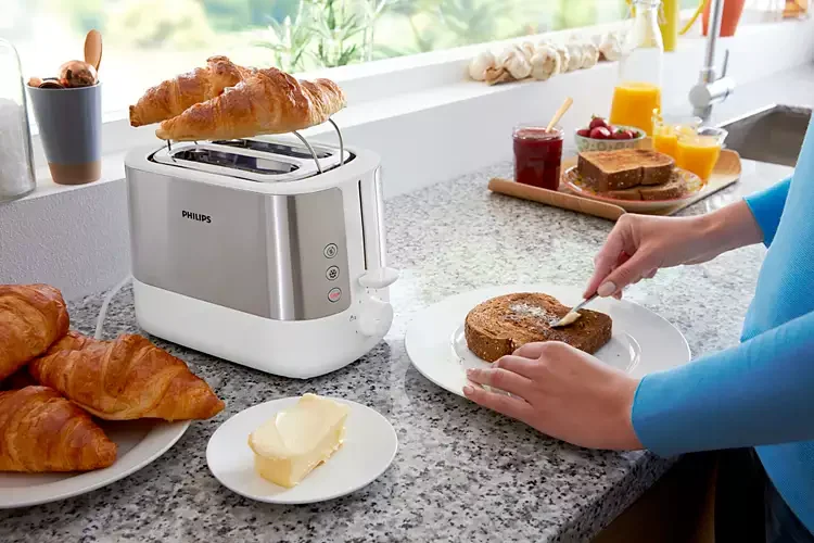 Heerlijk knapperige voorgesneden en zelfgesneden toast