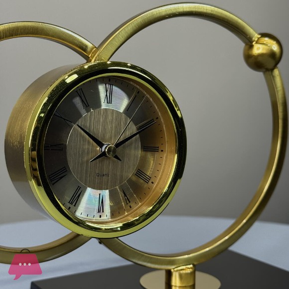 Rustic Round Golden Metal Table Clock