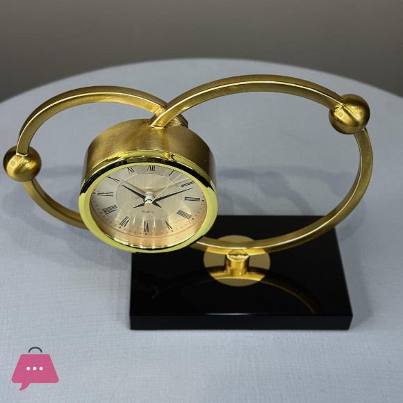 Rustic Round Golden Metal Table Clock